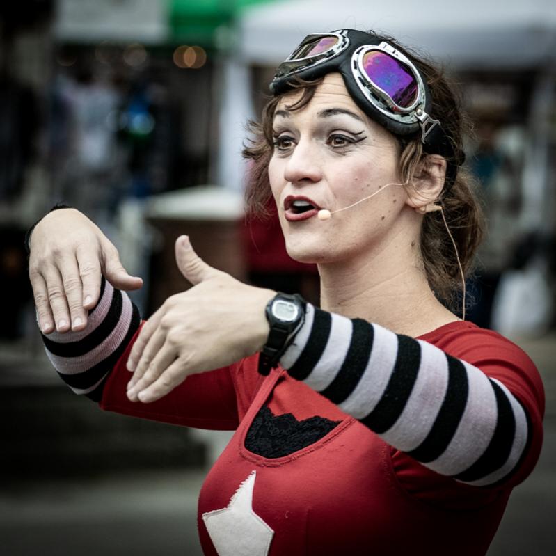 Name:  Street Performer sm.jpg
Views: 644
Size:  68.0 KB