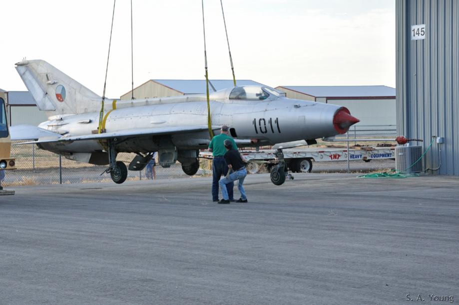 Name:  Mig 21 124.jpg
Views: 643
Size:  66.2 KB