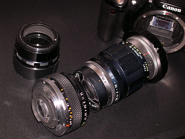 Name:  Macro Lens,a.jpg
Views: 300
Size:  150.4 KB