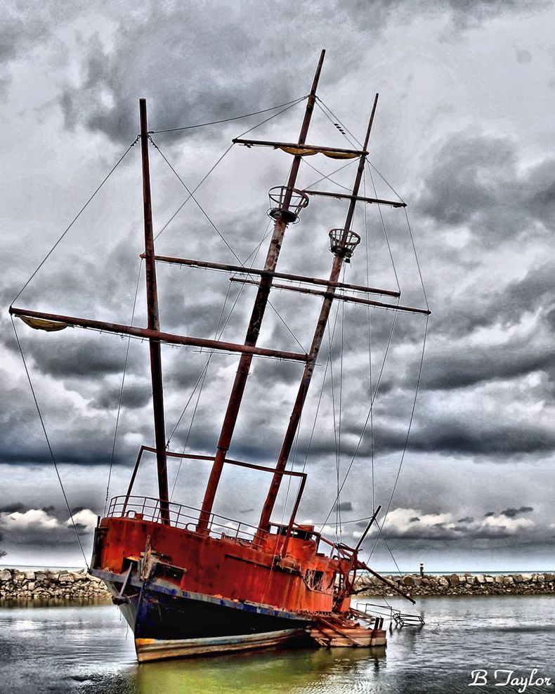 Name:  GhostShip2.jpg
Views: 579
Size:  165.1 KB