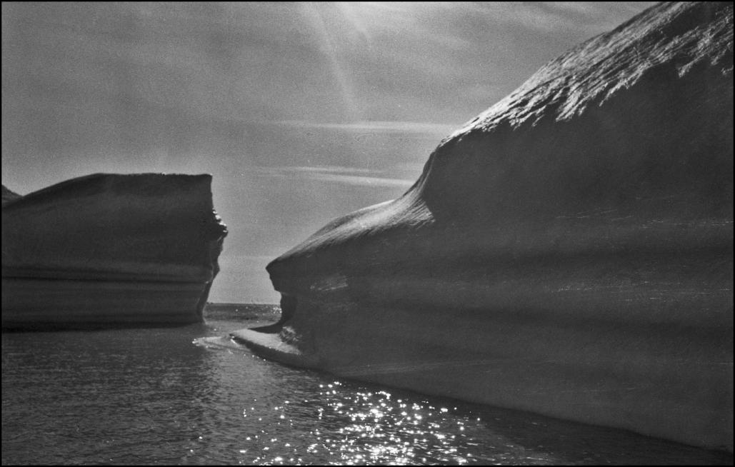 Name:  'Berg - Resolute Bay (2).jpg
Views: 611
Size:  78.4 KB