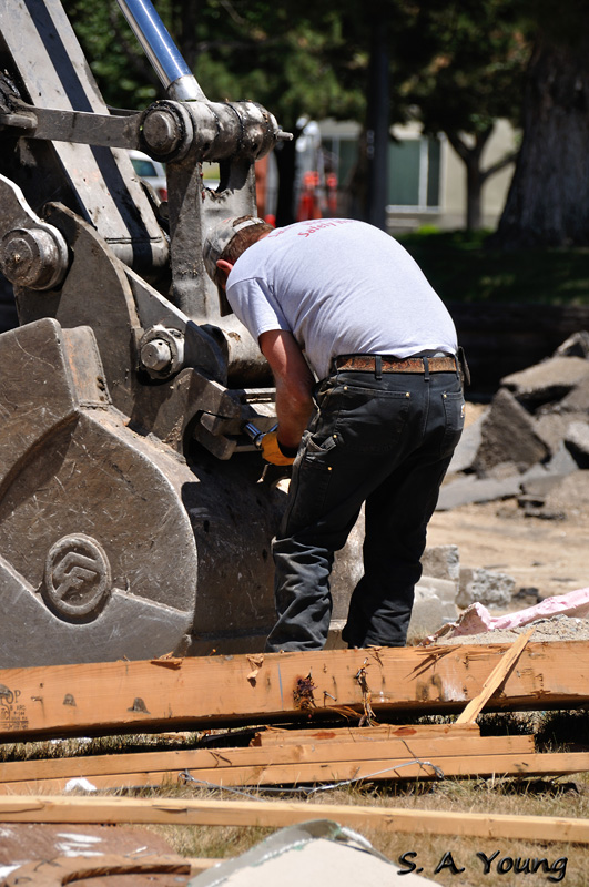 Name:  Backhoe 16.jpg
Views: 616
Size:  236.3 KB