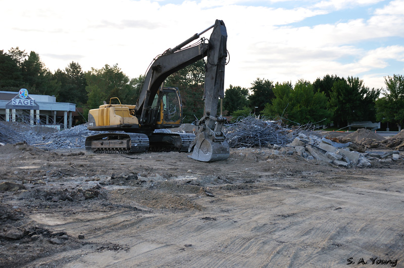 Name:  Backhoe 40.jpg
Views: 458
Size:  232.8 KB