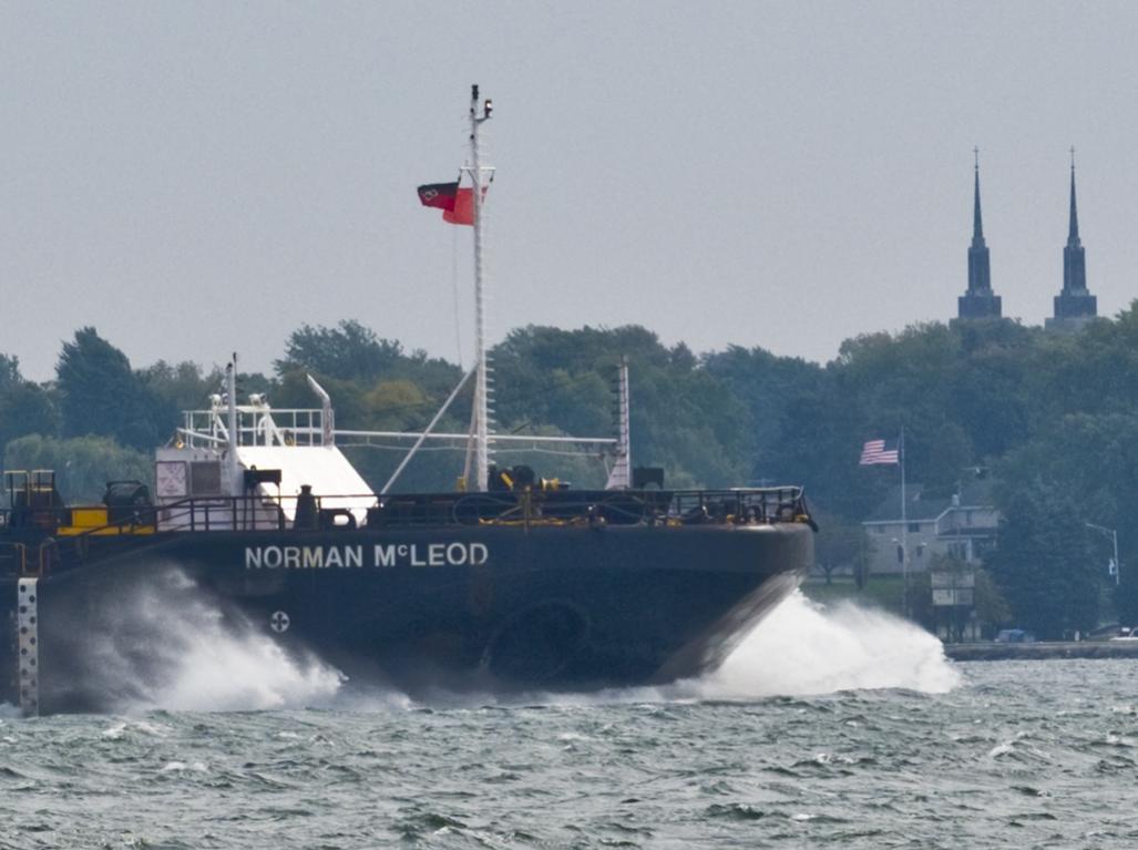 Name:  Tug,barge Norman McLeod, 19 Sept 2014 .jpg
Views: 241
Size:  76.5 KB