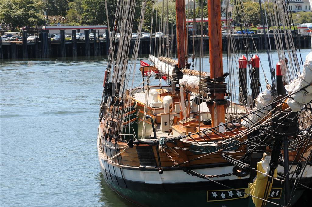 Name:  ship lines.jpg
Views: 360
Size:  171.4 KB