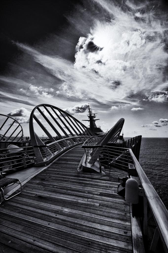 Name:  cruiseship_kingswharf_FnO_2011--13.jpg
Views: 549
Size:  134.7 KB