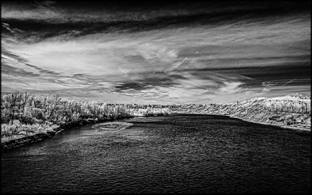 Name:  Infrared Monochrome 02.jpg
Views: 683
Size:  131.2 KB