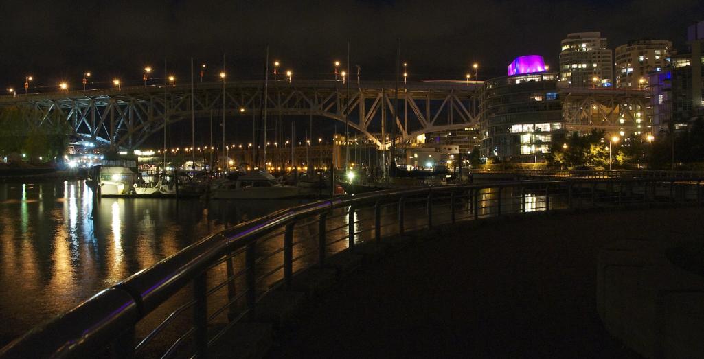 Name:  Granville Bridge at night.jpg
Views: 463
Size:  68.5 KB