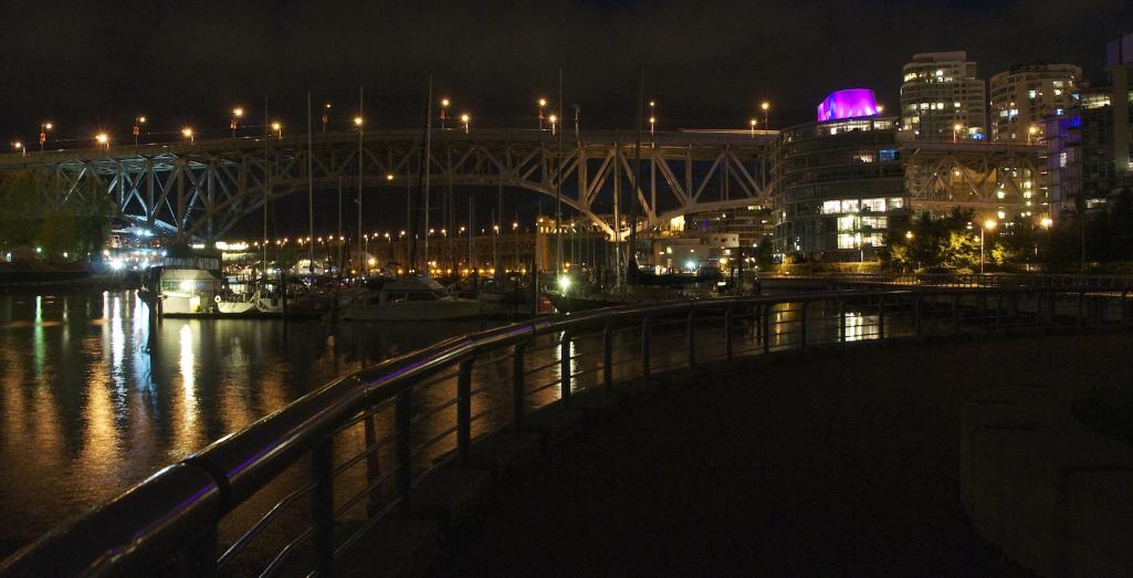 Name:  Granville Bridge at night.jpg
Views: 240
Size:  68.5 KB