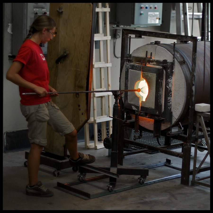 Name:  Colour Glass Blowing.jpg
Views: 424
Size:  235.0 KB