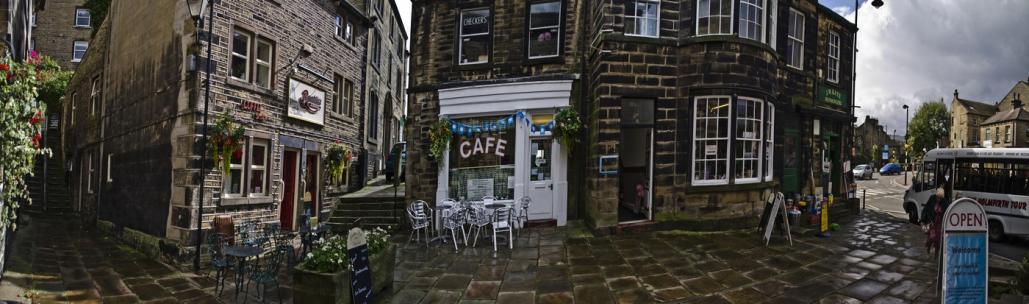 Name:  Cafe_Panorama1.jpg
Views: 460
Size:  68.8 KB