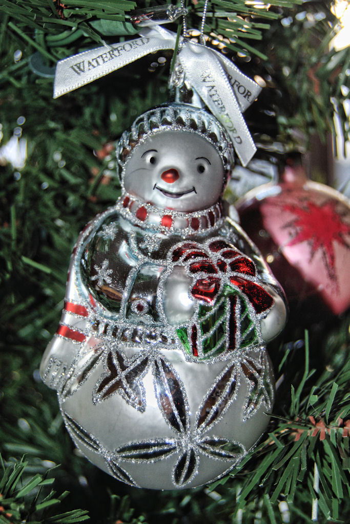 Name:  snowman small.jpg
Views: 509
Size:  196.1 KB