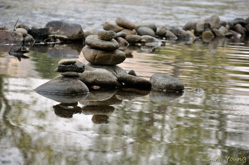 Name:  Rocks 1.jpg
Views: 335
Size:  133.3 KB