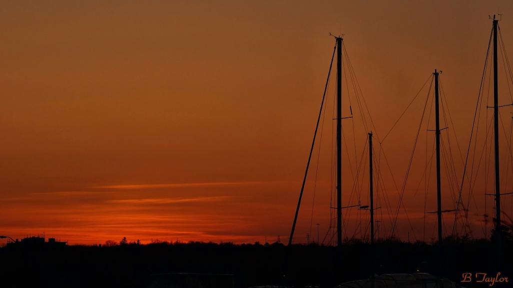 Name:  MasksAtSunset.jpg
Views: 338
Size:  32.8 KB