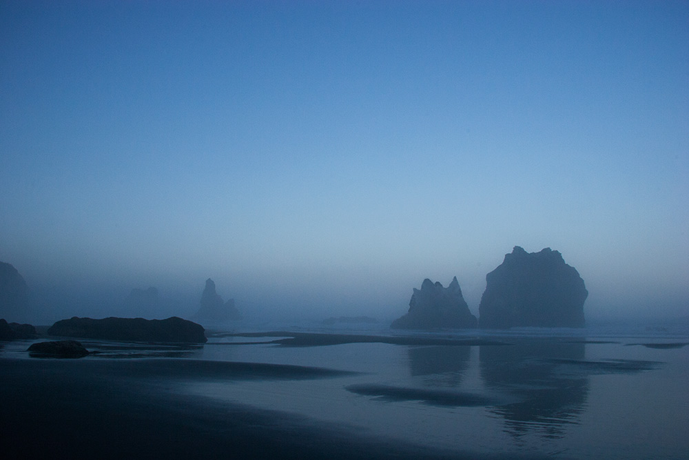 Name:  China_Beach_at_Dawn_C20_4276.jpg
Views: 513
Size:  107.0 KB
