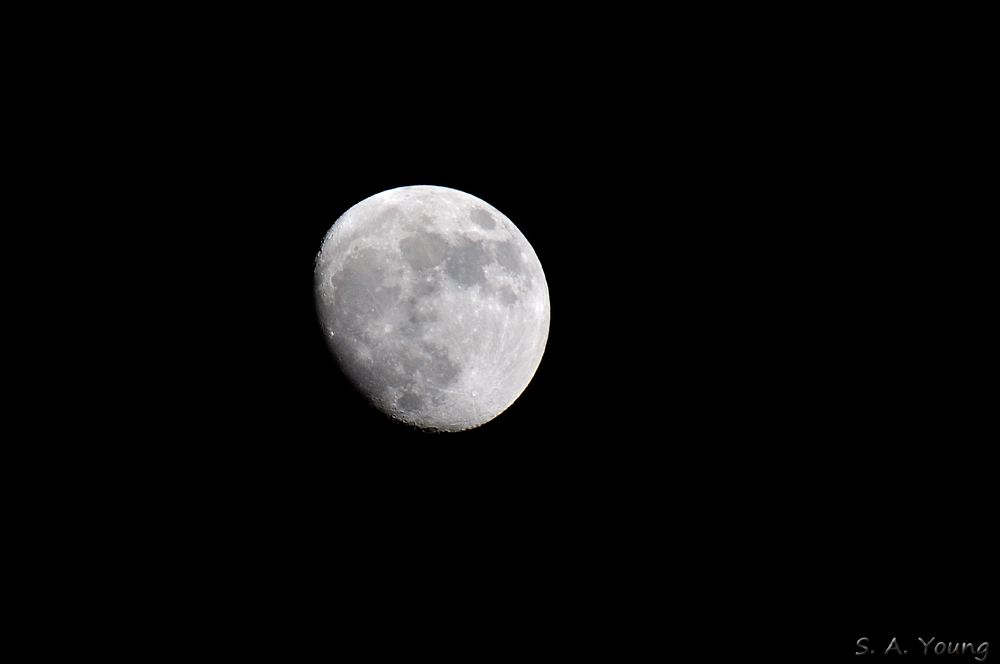 Name:  Moon 2.jpg
Views: 403
Size:  107.5 KB