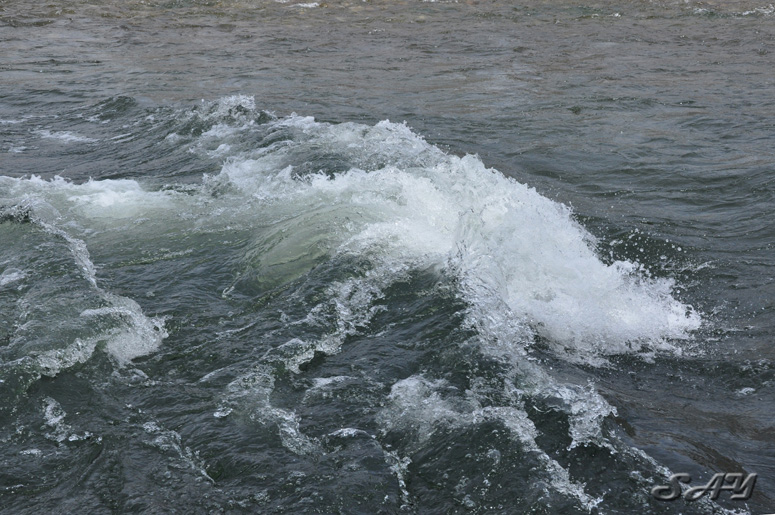 Name:  Water 4.jpg
Views: 282
Size:  217.7 KB